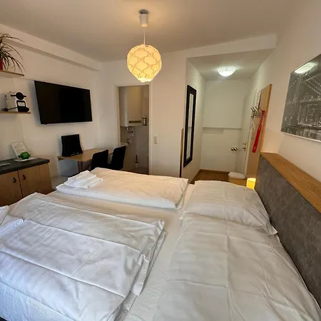 Homestay Mozart - House *
