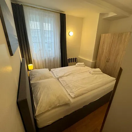 Mozart - House