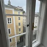 Privatunterkunft Mozart - House *