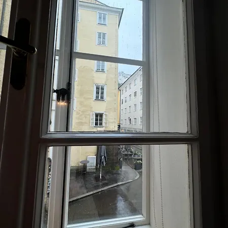 Mozart - House *